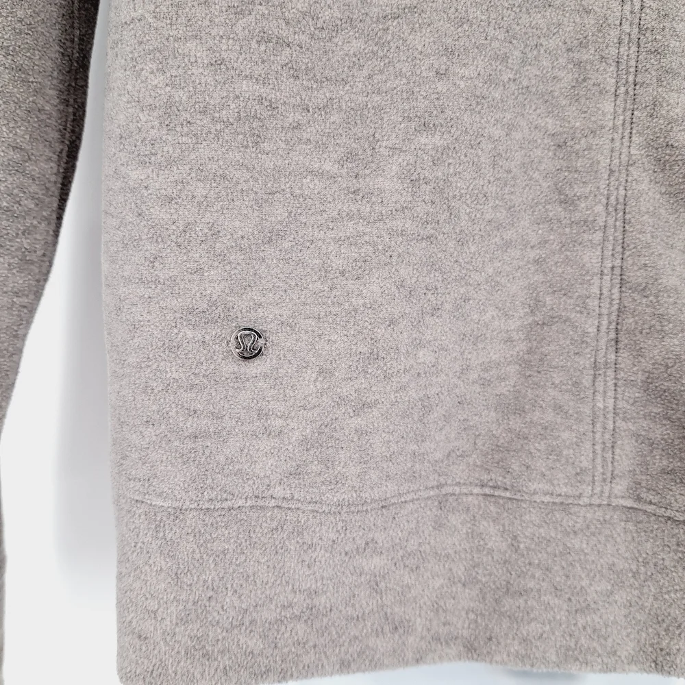 lululemon athletica excellent size
